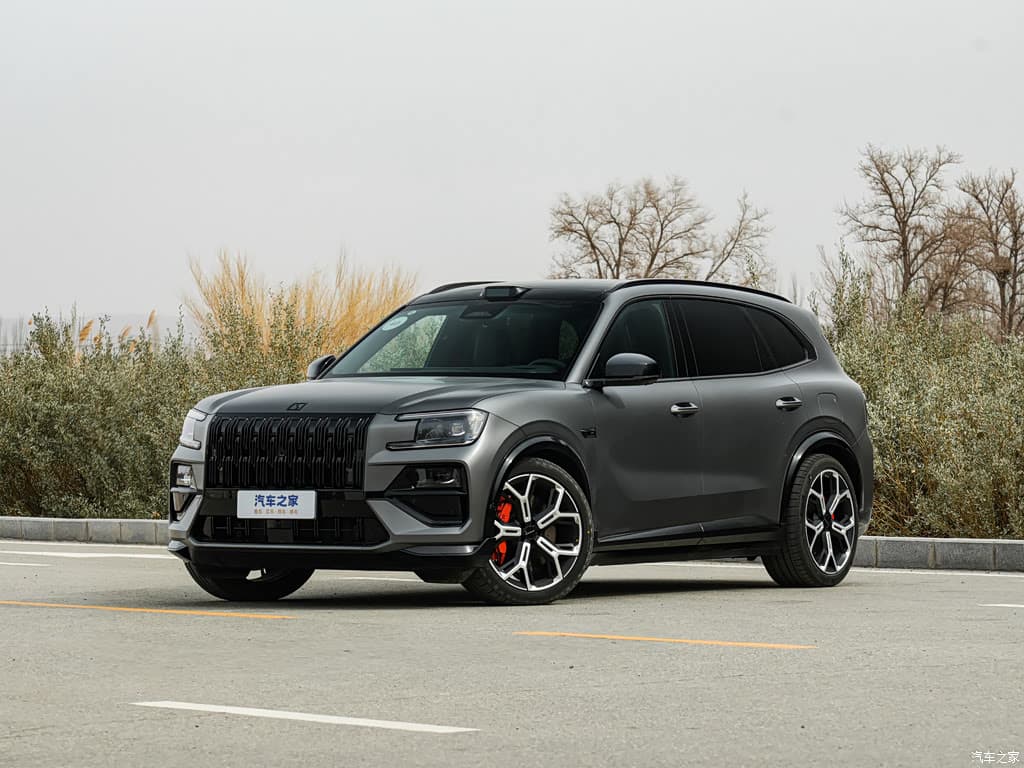 Zeekr 8X 70 kWh range — Hybride rechargeable SUV, pour l'export